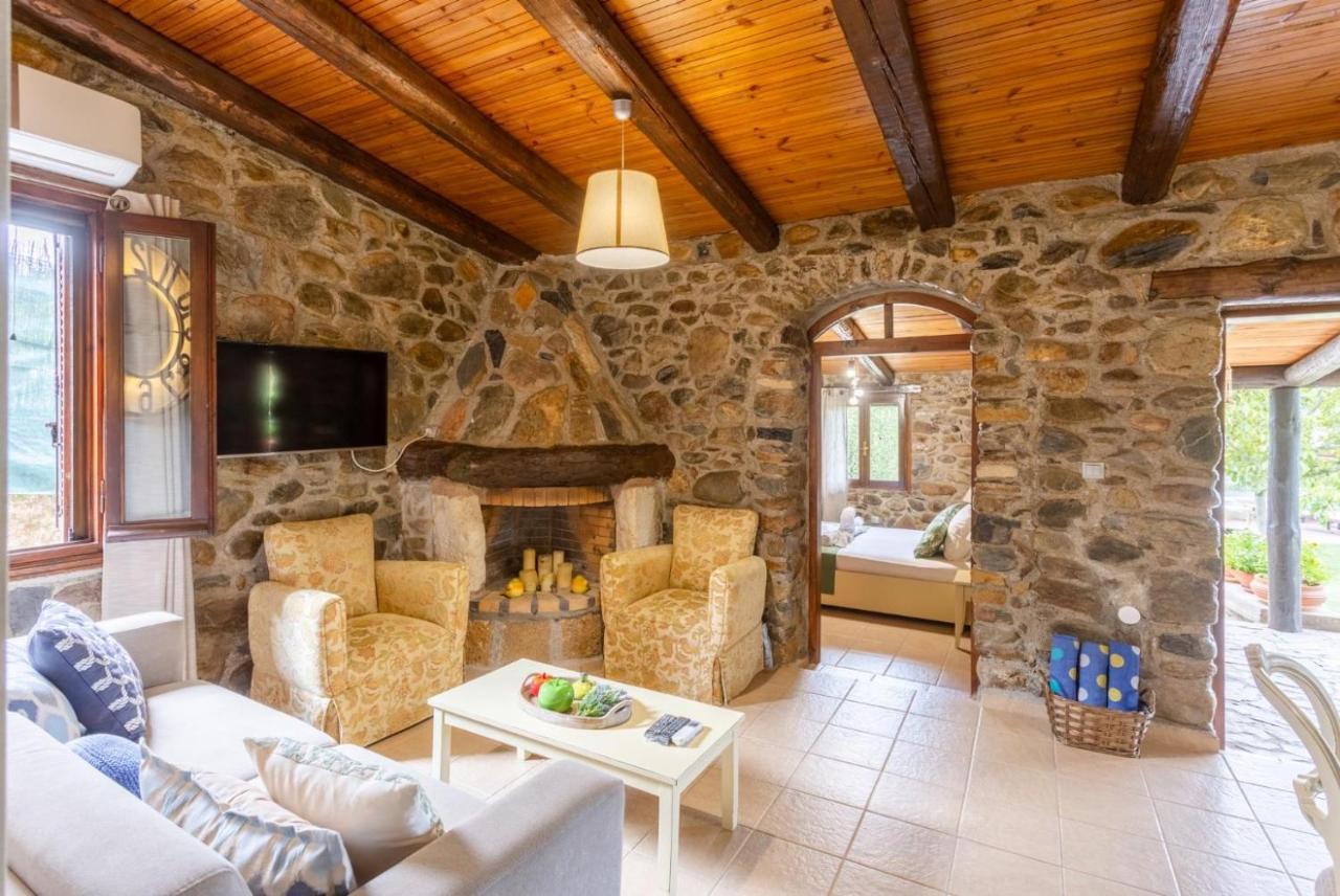 Villa Casa Avocado Tavronitis Exteriör bild