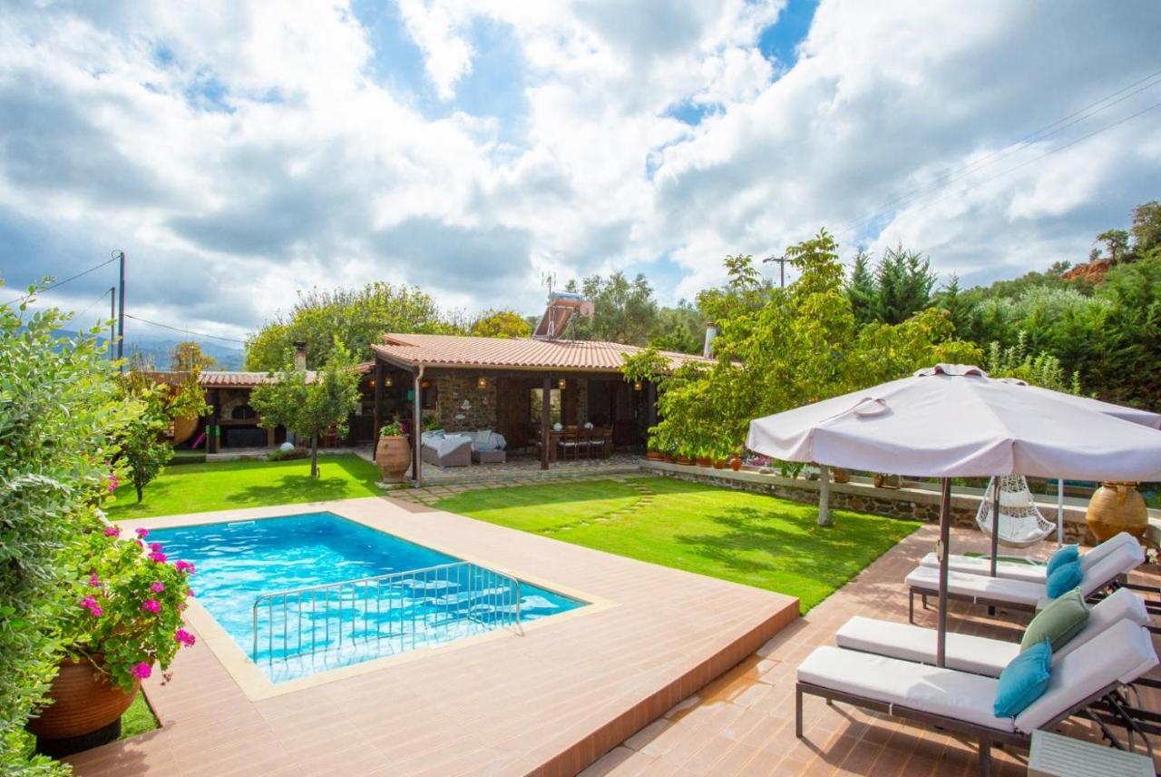Villa Casa Avocado Tavronitis Exteriör bild