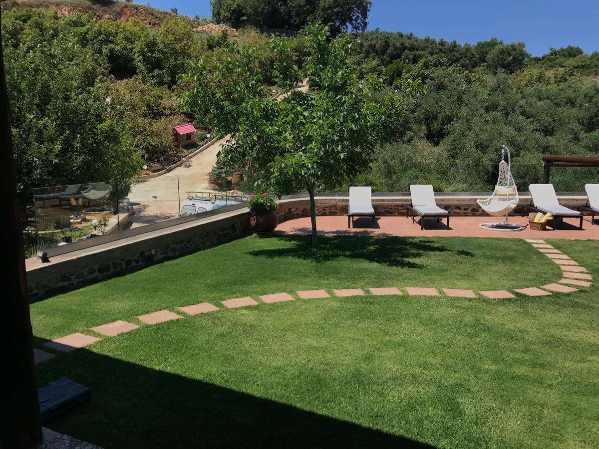 Villa Casa Avocado Tavronitis Exteriör bild