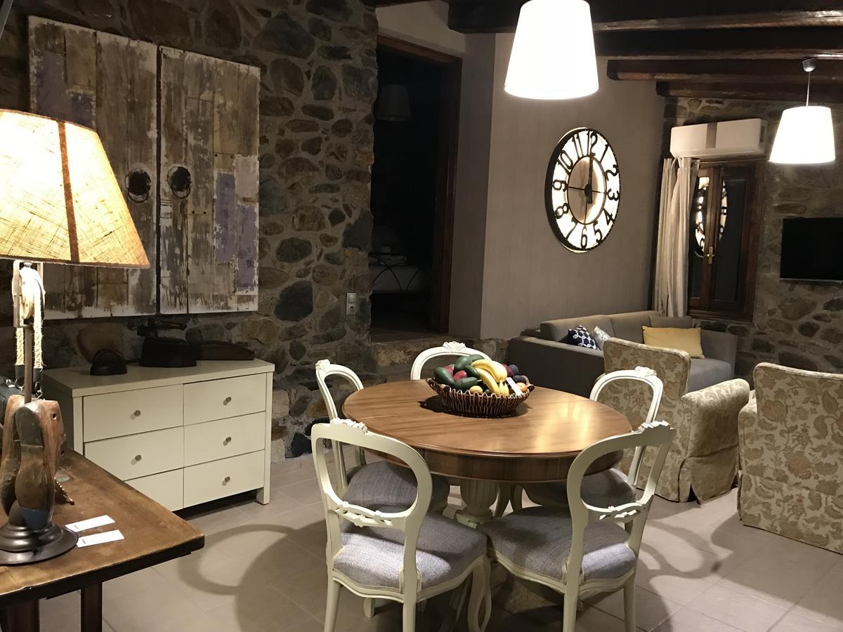 Villa Casa Avocado Tavronitis Exteriör bild