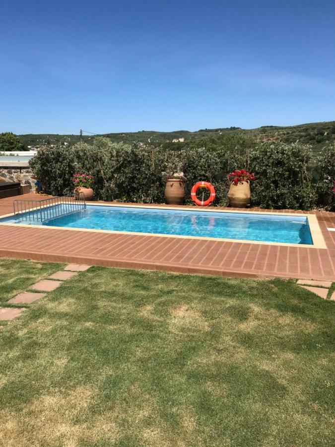 Villa Casa Avocado Tavronitis Exteriör bild