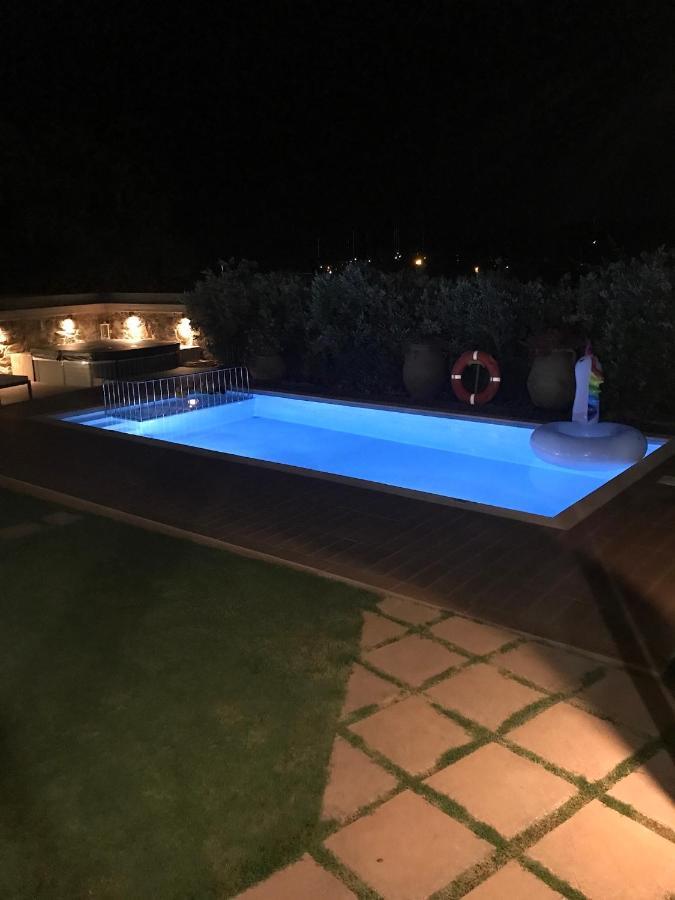 Villa Casa Avocado Tavronitis Exteriör bild